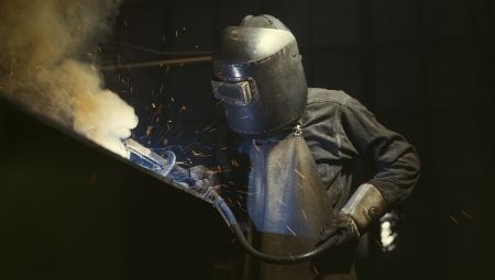 Flux-Cored Arc Welding (FCAW)
