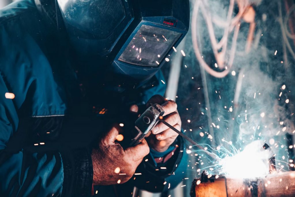 How Many Currents Do You Need To Run A Welder
